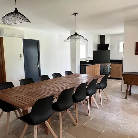 Villa Uzes, La Maison Au Bout Du Chemin *